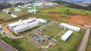 Campus universitário preparado para receber candidatos ao vestibular que buscam a isenção da taxa Unesp 2026